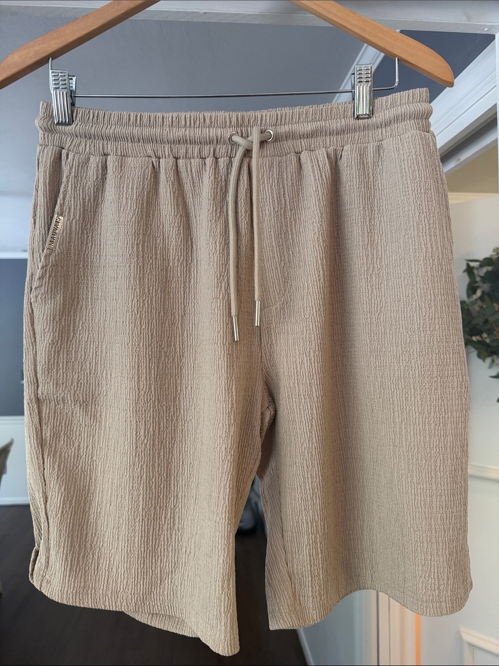 Mauvais Eivissa Slim Stretch Shorts in Taupe, Size 32